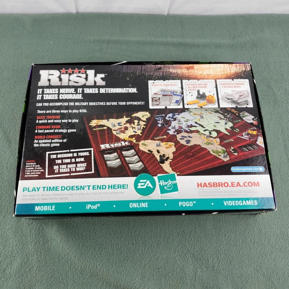RISK Board Game 100% COMPLETE 2008 Area Control Strategy Game - Picture 11 of 11